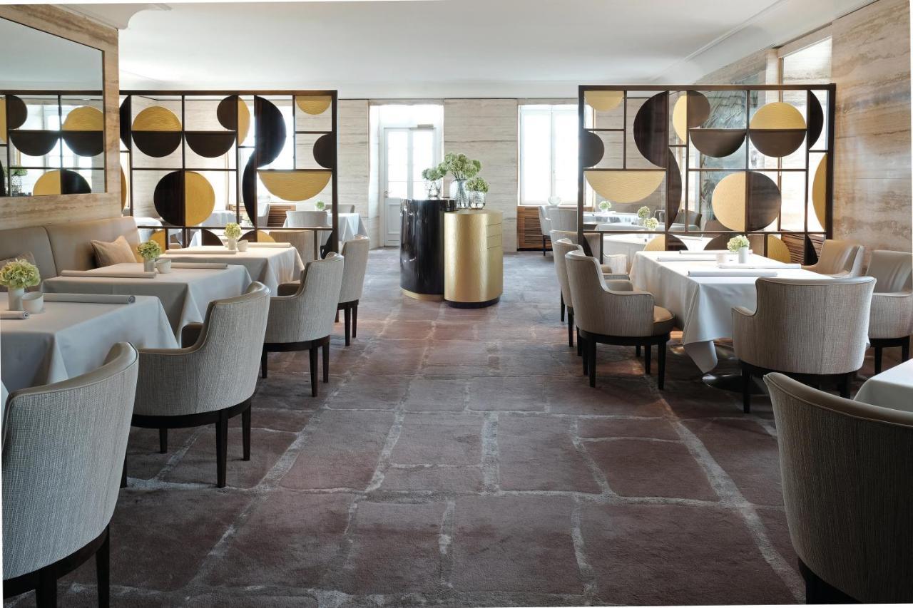 Althoff Grandhotel Schloss Bensberg Bergisch Gladbach Dış mekan fotoğraf The interior of the restaurant